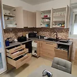 Frane House Ferienhaus Knezak