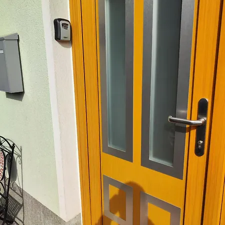 בית נופש Frane House Knezak