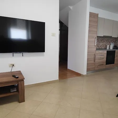 בית נופש Frane House