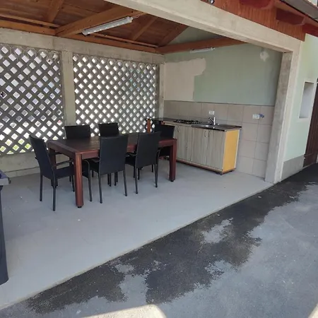 Frane House Дом отдыха